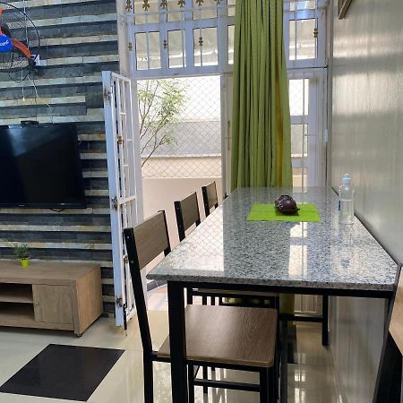 Champs De Mars Apartment Πορ-Λουί Εξωτερικό φωτογραφία