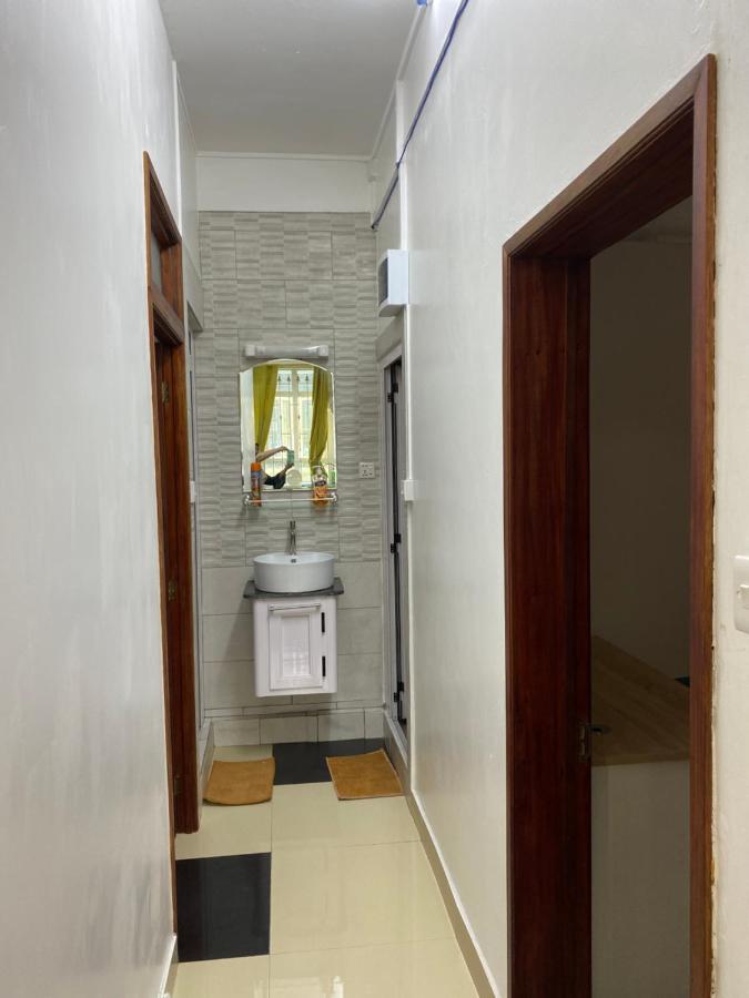 Champs De Mars Apartment Πορ-Λουί Εξωτερικό φωτογραφία